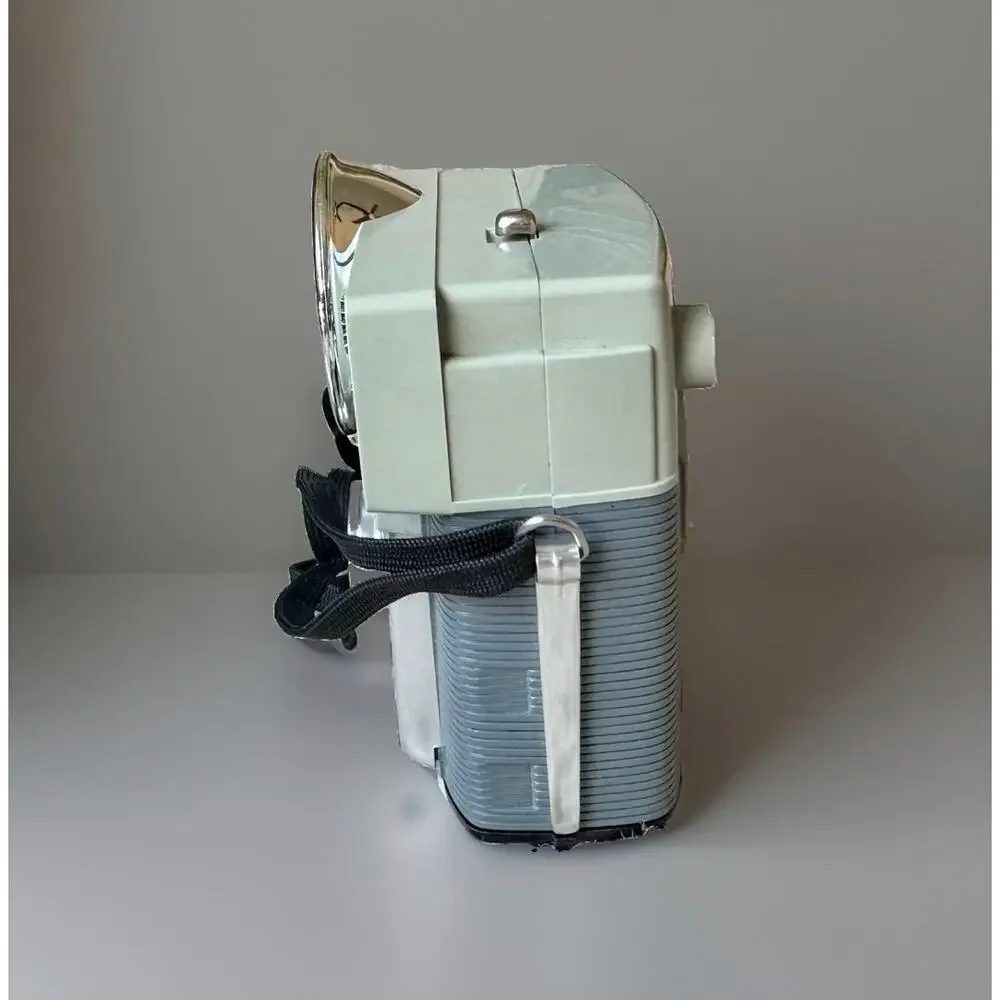 Vintage Kodak Brownie Hawkeye Camera Flash Model Bakelite 1950s